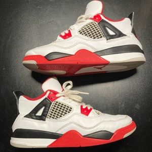Air Jordan retro 4s fire red PS